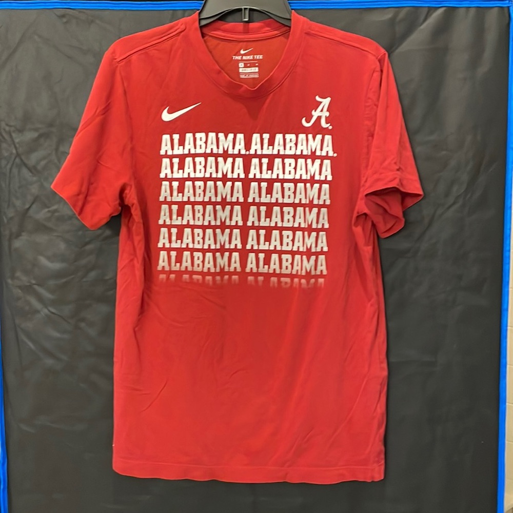 Nike dry fit tea size medium, Alabama
